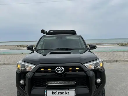 Toyota 4Runner 2015 года за 18 000 000 тг. в Актау – фото 5