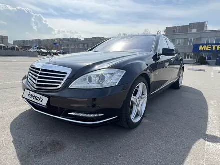 Mercedes-Benz S 500 2011 года за 12 000 000 тг. в Алматы