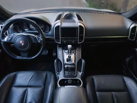 Porsche Cayenne 2011 года за 14 000 000 тг. в Астана – фото 5