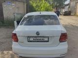 Volkswagen Polo 2015 года за 5 500 000 тг. в Актобе – фото 2
