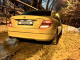 Mercedes-Benz C 180 2010 года за 5 500 000 тг. в Алматы – фото 4