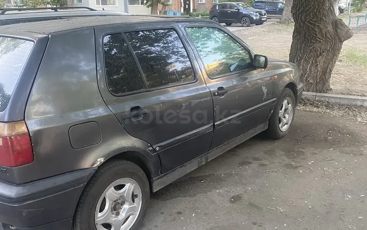 Volkswagen Golf 1993 года за 550 000 тг. в Павлодар