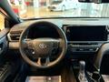 Toyota Camry Luxe 2025 года за 23 690 000 тг. в Алматы – фото 17