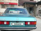 Mercedes-Benz E 200 1982 годаүшін2 700 000 тг. в Актау – фото 4