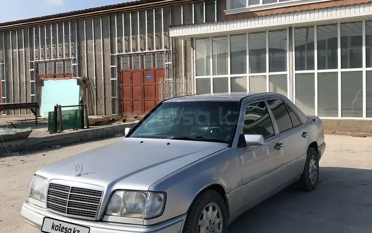 Mercedes-Benz E 320 1995 года за 2 000 000 тг. в Тараз