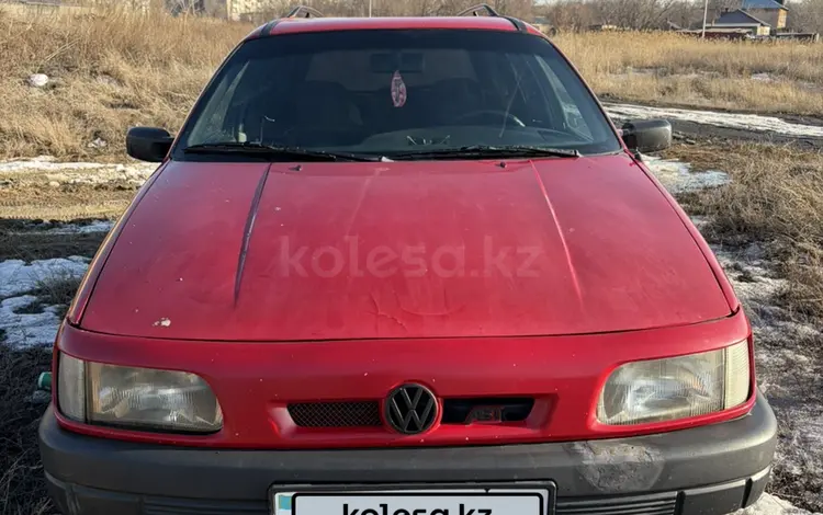 Volkswagen Passat 1990 года за 900 000 тг. в Караганда