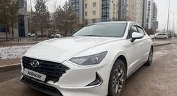 Hyundai Sonata 2021 года за 10 700 000 тг. в Астана – фото 2
