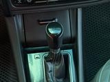 Toyota Corolla 2018 года за 8 000 000 тг. в Актобе – фото 2