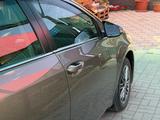 Toyota Corolla 2018 года за 8 000 000 тг. в Актобе – фото 5