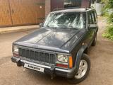 Jeep Cherokee 1993 года за 3 400 000 тг. в Алматы