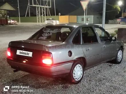 Opel Vectra 1989 года за 700 000 тг. в Туркестан