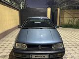Volkswagen Golf 1995 годаfor1 650 000 тг. в Тараз – фото 2