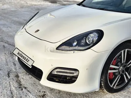 Porsche Panamera 2011 года за 23 000 000 тг. в Астана – фото 21