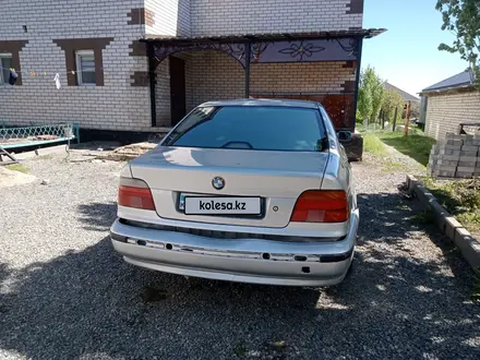 BMW 528 1998 года за 2 000 000 тг. в Актобе – фото 4