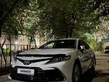 Toyota Camry 2021 годаүшін19 500 000 тг. в Алматы – фото 3