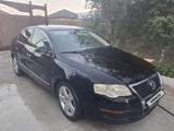 Volkswagen Passat 2006 года за 2 500 000 тг. в Шымкент – фото 2