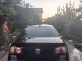Volkswagen Passat 2006 года за 2 500 000 тг. в Шымкент – фото 3