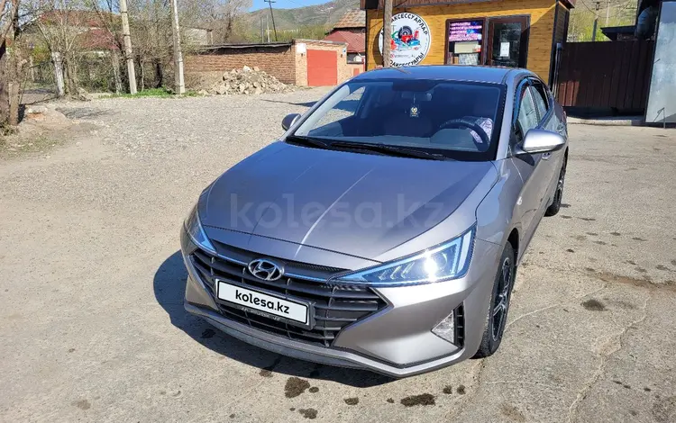 Hyundai Elantra 2020 годаүшін8 100 000 тг. в Усть-Каменогорск