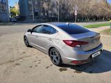 Hyundai Elantra 2020 года за 8 200 000 тг. в Усть-Каменогорск – фото 2