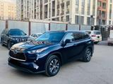 Toyota Highlander 2022 года за 22 000 000 тг. в Астана – фото 4