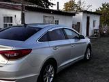 Hyundai Sonata 2015 годаүшін7 500 000 тг. в Усть-Каменогорск – фото 4