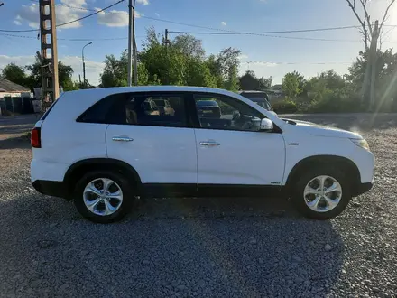 Kia Sorento 2013 года за 7 700 000 тг. в Караганда – фото 2