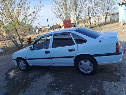 Opel Vectra 1993 года за 850 000 тг. в Жанакорган – фото 4