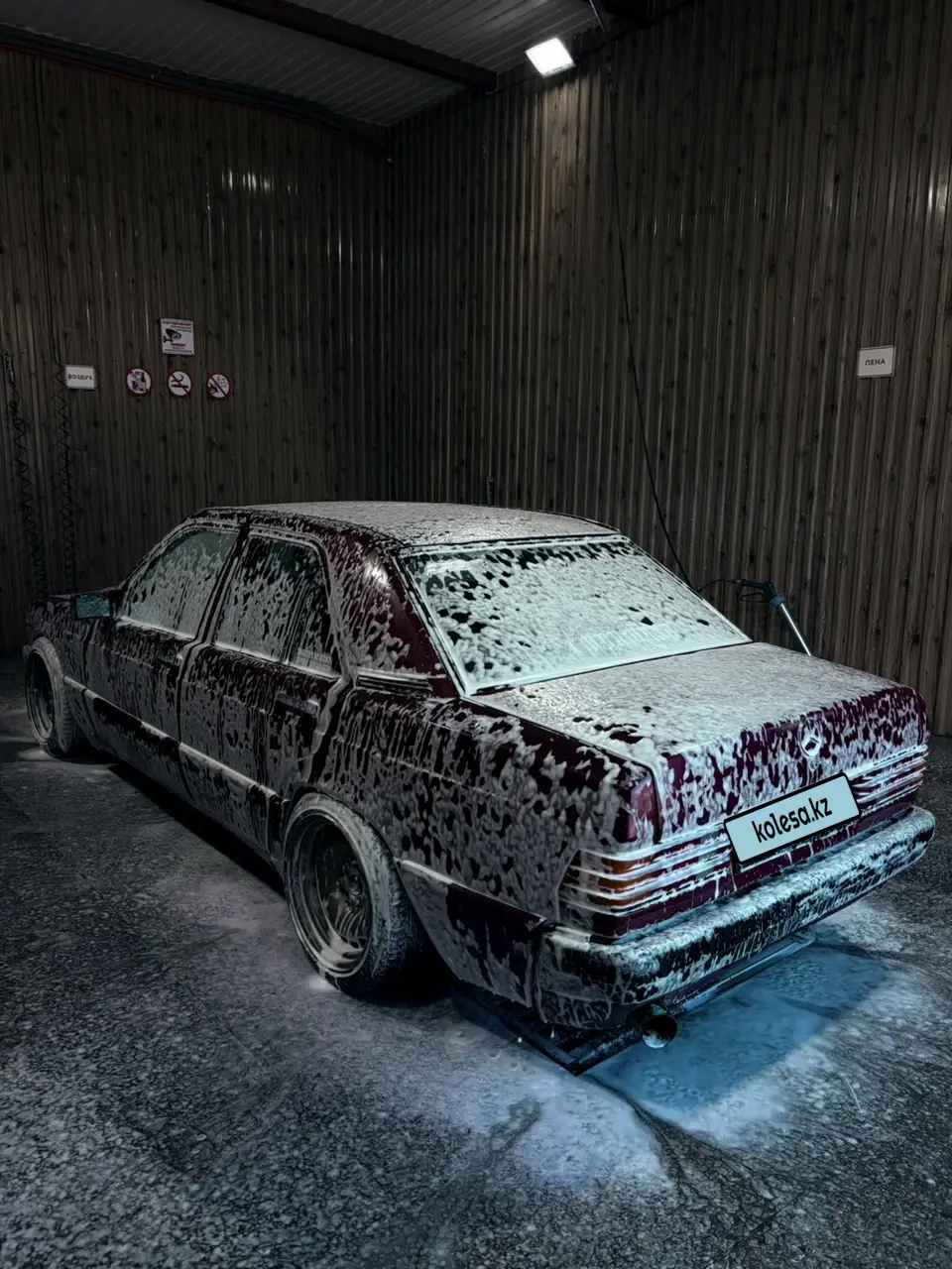 Mercedes-Benz 190, 1989