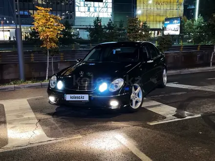 Mercedes-Benz E 500 2002 года за 5 650 000 тг. в Алматы – фото 3