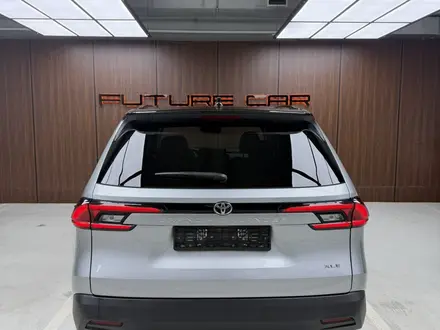 Toyota Grand Highlander 2023 года за 37 800 000 тг. в Алматы – фото 4
