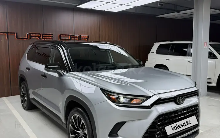 Toyota Grand Highlander 2023 года за 37 800 000 тг. в Алматы