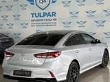 Hyundai Sonata 2019 года за 9 700 000 тг. в Талдыкорган – фото 4