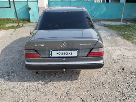 Mercedes-Benz E 230 1992 года за 2 600 000 тг. в Тараз – фото 4