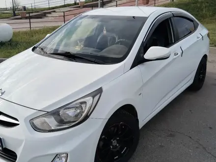 Hyundai Accent 2012 года за 5 350 000 тг. в Семей – фото 2