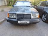 Mercedes-Benz E 250 1991 годаүшін1 100 000 тг. в Караганда