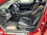 Toyota Camry 2021 года за 14 000 000 тг. в Уральск – фото 5