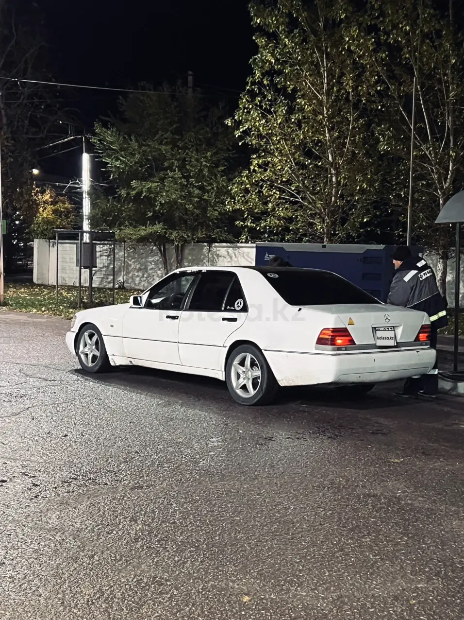 Mercedes-Benz S-Class, 1995