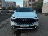 Hyundai Santa Fe 2023 года за 22 100 000 тг. в Астана – фото 2