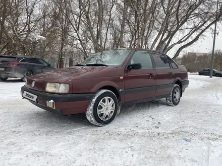 Volkswagen Passat 1990 года за 1 000 000 тг. в Астана