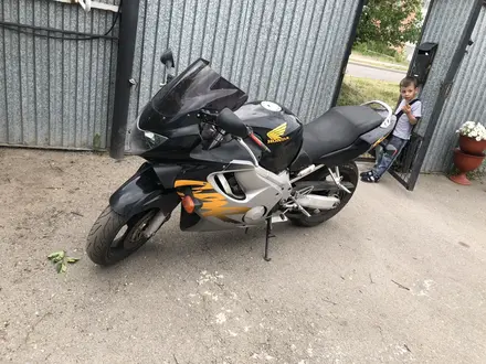 Honda  CBR 600F 1999 года за 2 500 000 тг. в Караганда – фото 2