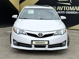 Toyota Camry 2011 года за 7 900 000 тг. в Атырау – фото 2