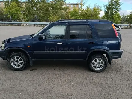 Honda CR-V 1997 года за 2 300 000 тг. в Караганда – фото 5