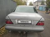 Mercedes-Benz E 200 1994 года за 650 000 тг. в Павлодар – фото 3