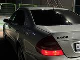 Mercedes-Benz E 320 2003 годаүшін6 950 000 тг. в Актобе – фото 5