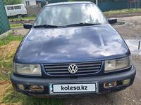 Volkswagen Passat 1996 годаүшін1 200 000 тг. в Усть-Каменогорск