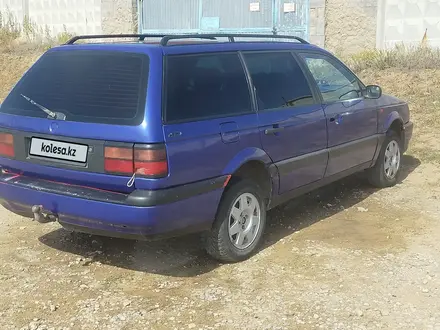 Volkswagen Passat 1993 года за 1 400 000 тг. в Актобе – фото 3