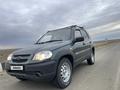 Chevrolet Niva 2013 года за 2 200 000 тг. в Актобе – фото 2