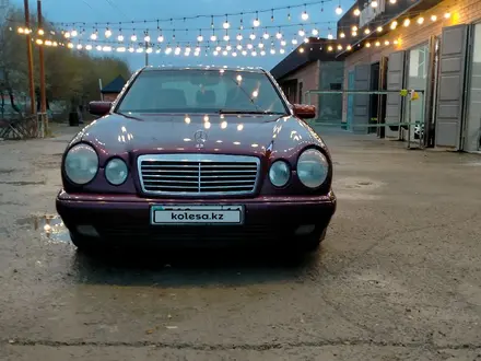 Mercedes-Benz E 280 1996 года за 2 500 000 тг. в Кызылорда – фото 4