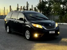 Toyota Sienna, 2018