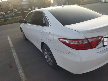 Toyota Camry 2015 года за 10 800 000 тг. в Семей – фото 17